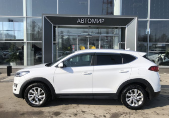 Подержанный автомобиль Hyundai Tucson 2020 года (8 фото)