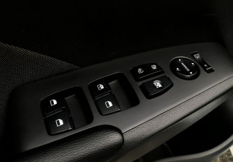 Подержанный автомобиль Hyundai Solaris Sedan 2019 года (12 фото)