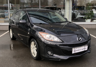 Подержанный автомобиль Mazda 3 Sedan 2012 года (3 фото)