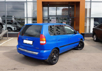 Подержанный автомобиль Mitsubishi Space Star Compactvan 1999 года (5 фото)