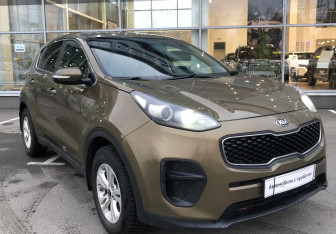Подержанный автомобиль Kia Sportage 2016 года (3 фото)