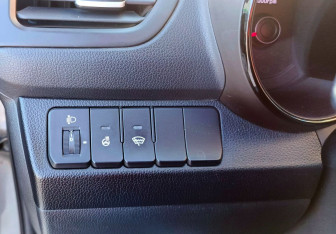 Подержанный автомобиль Kia Rio Sedan 2017 года (17 фото)