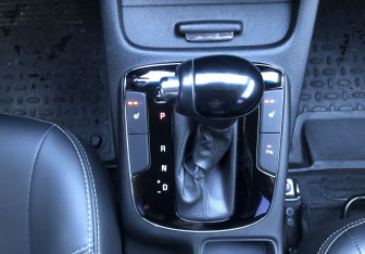 Подержанный автомобиль Kia Cerato Sedan 2017 года (15 фото)