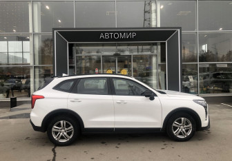 Подержанный автомобиль Haval Jolion 2024 года (4 фото)