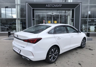 Новый Changan Eado Plus 2023 (5 фото)