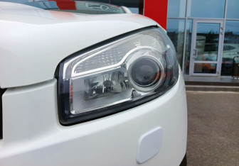 Подержанный автомобиль Nissan Qashqai 2012 года (9 фото)