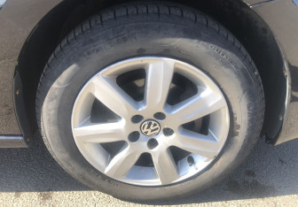 Подержанный автомобиль Volkswagen Polo Sedan 2012 года (15 фото)