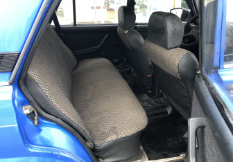 Подержанный автомобиль LADA (ВАЗ) 2105 1999 года (11 фото)