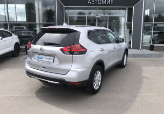 Подержанный автомобиль Nissan X-Trail 2019 года (5 фото)