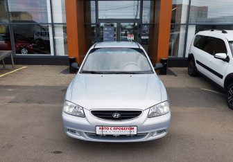 Подержанный автомобиль Hyundai Accent Sedan 2008 года (2 фото)