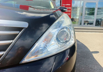 Подержанный автомобиль Nissan Teana 2011 года (9 фото)