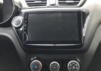 Подержанный автомобиль Kia Rio Sedan 2015 года (14 фото)