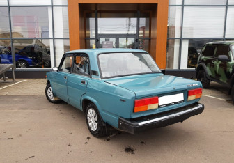 Подержанный автомобиль LADA (ВАЗ) 2107 2004 года (7 фото)