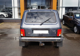 Подержанный автомобиль LADA (ВАЗ) 2121 (4x4) 2017 года (6 фото)