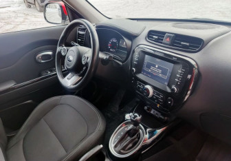 Подержанный автомобиль Kia Soul 2017 года (14 фото)