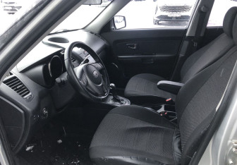 Подержанный автомобиль Kia Soul 2011 года (9 фото)