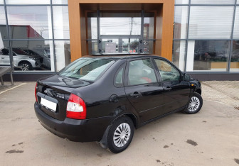 Подержанный автомобиль LADA (ВАЗ) Kalina Sedan 2010 года (5 фото)