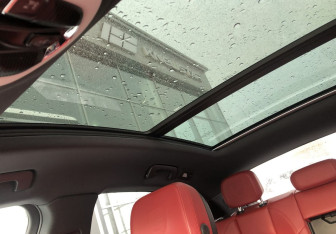 Подержанный автомобиль Porsche Macan 2014 года (23 фото)