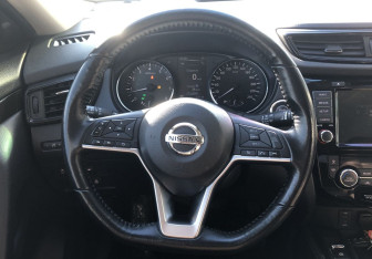 Подержанный автомобиль Nissan X-Trail 2020 года (12 фото)