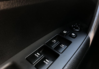 Подержанный автомобиль Kia Sorento 2013 года (13 фото)