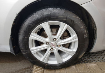 Подержанный автомобиль Hyundai Solaris Sedan 2011 года (12 фото)