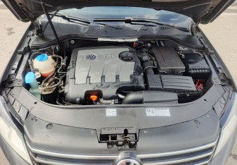 Подержанный автомобиль Volkswagen Passat Wagon 2011 года (11 фото)