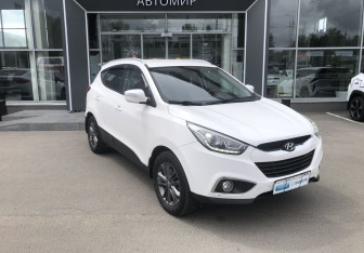 Подержанный автомобиль Hyundai ix35 2013 года (3 фото)