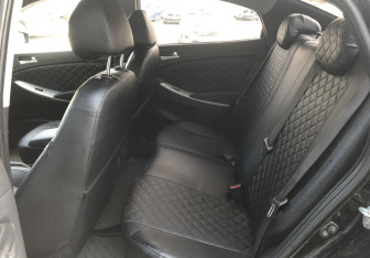 Подержанный автомобиль Hyundai Solaris Sedan 2013 года (11 фото)
