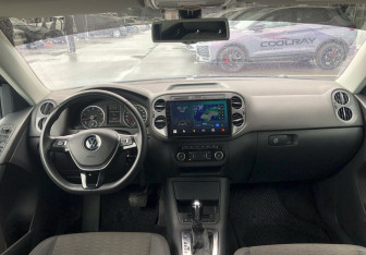 Подержанный автомобиль Volkswagen Tiguan 2012 года (10 фото)