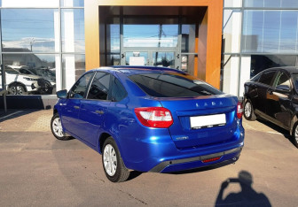 Подержанный автомобиль LADA (ВАЗ) Granta Hatchback 2019 года (7 фото)