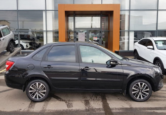 Подержанный автомобиль LADA (ВАЗ) Granta Sedan 2022 года (4 фото)