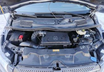 Подержанный автомобиль Mercedes-Benz Vito 2017 года (11 фото)