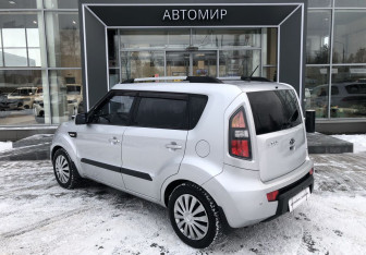 Подержанный автомобиль Kia Soul 2011 года (7 фото)