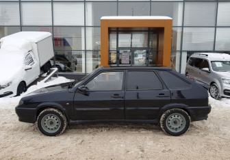 Подержанный автомобиль LADA (ВАЗ) 2114 2010 года (8 фото)