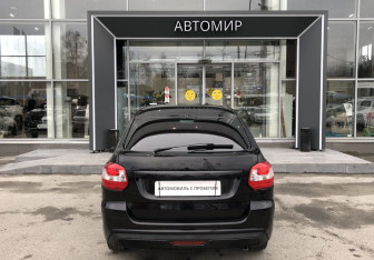 Подержанный автомобиль LADA (ВАЗ) Granta Hatchback 2019 года (6 фото)