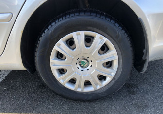 Подержанный автомобиль Skoda Octavia Liftback 2013 года (16 фото)