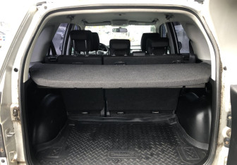 Подержанный автомобиль Suzuki Grand Vitara 2008 года (9 фото)