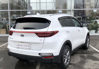 Подержанный автомобиль Kia Sportage 2019 года (7 фото)
