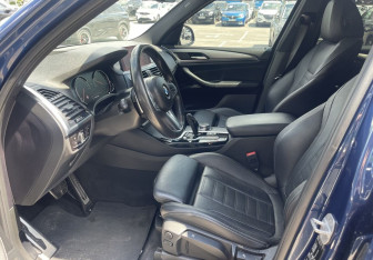 Подержанный автомобиль BMW X3 2019 года (9 фото)