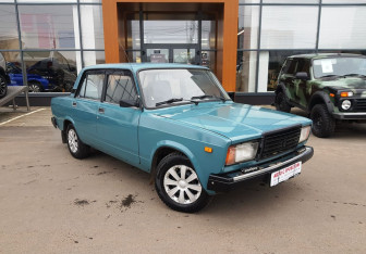 Подержанный автомобиль LADA (ВАЗ) 2107 2004 года (3 фото)