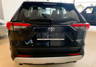 Новый Toyota RAV4 2025 (7 фото)