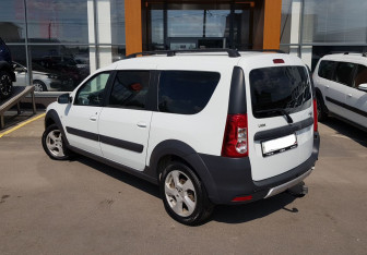 Подержанный автомобиль LADA (ВАЗ) Largus Wagon 2019 года (7 фото)