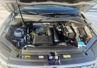 Подержанный автомобиль Volkswagen Tiguan 2020 года (11 фото)