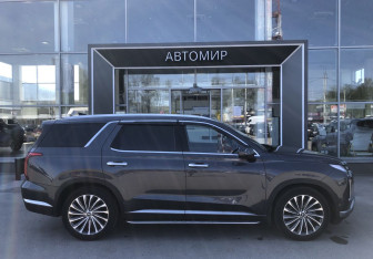 Подержанный автомобиль Hyundai Palisade 2022 года (4 фото)