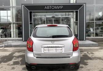 Подержанный автомобиль SsangYong Actyon 2012 года (6 фото)