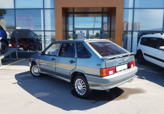 Подержанный автомобиль LADA (ВАЗ) 2114 2005 года (7 фото)