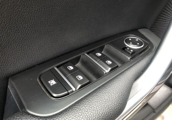 Подержанный автомобиль Kia Ceed Hatchback 2018 года (13 фото)