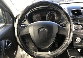 Подержанный автомобиль LADA (ВАЗ) Granta Wagon 2020 года (12 фото)