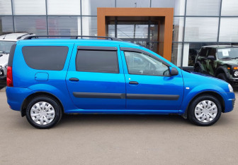 Подержанный автомобиль LADA (ВАЗ) Largus Wagon 2020 года (4 фото)