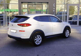 Подержанный автомобиль Hyundai Tucson 2019 года (5 фото)